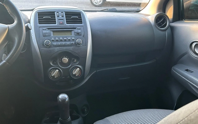 imagem-https://www.socarrao.com.br/sc-vehicle-images-prod/998996/1789507562559-003_fde21477d8231ba176ff310961221d03.jpeg
