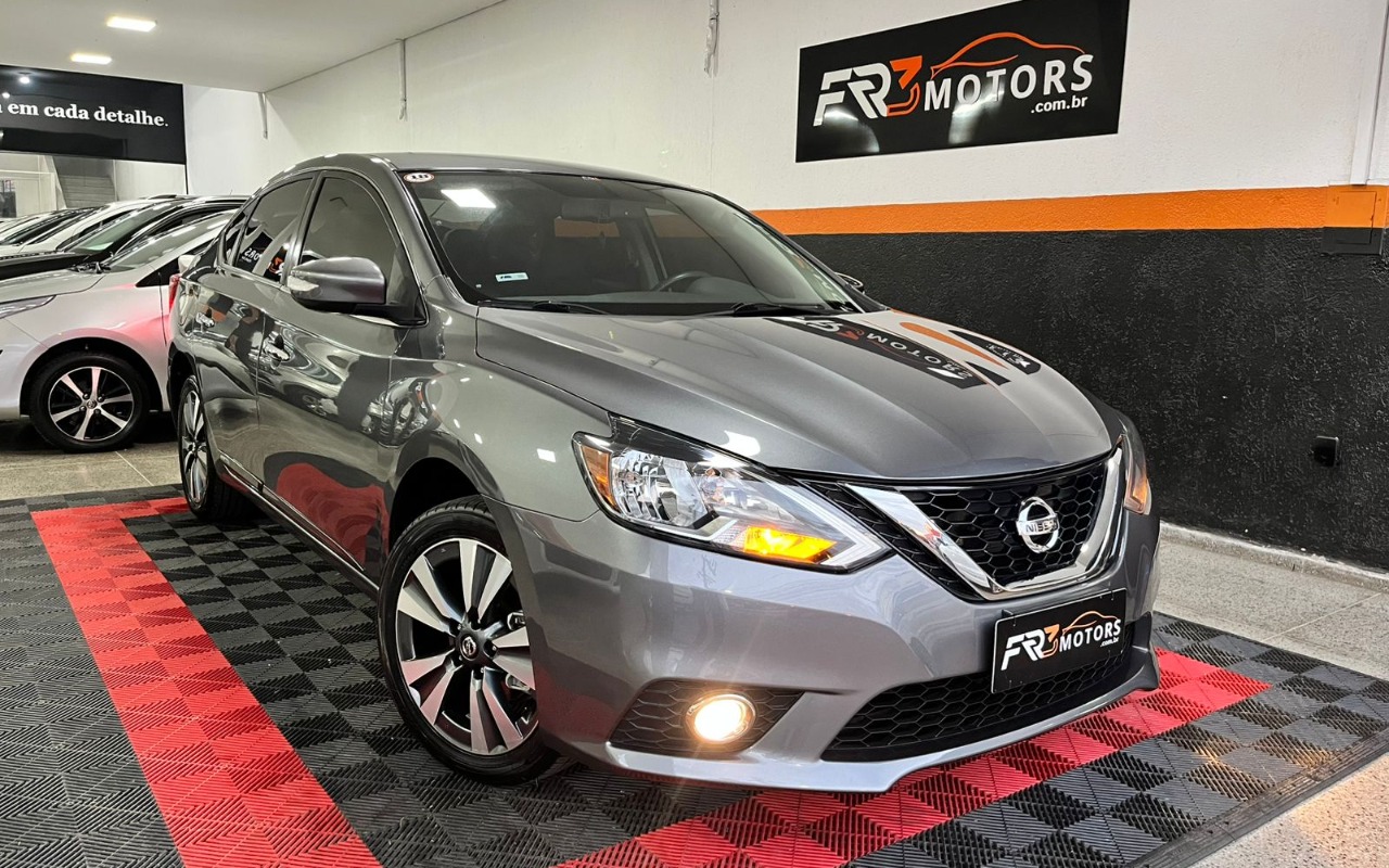 Nissan Sentra SV 2.0 FlexStart 16V Aut. na cor Cinza no Gravataí / RS - 999029
