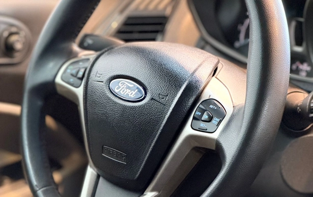 imagem-https://www.socarrao.com.br/sc-vehicle-images-prod/999113/1776198262327-V2hhdHNBcHAgSW1hZ2UgMjAyNi0wNC0xNCBhdCAxNS4xNi4zNyAoMSkuanBlZw.jpeg