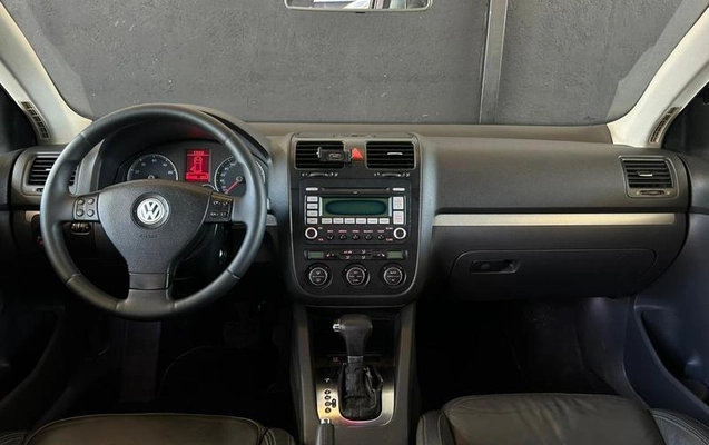 imagem-https://www.socarrao.com.br/sc-vehicle-images-prod/999164/1789479591066-7972190_12_B_9900646864.jpeg