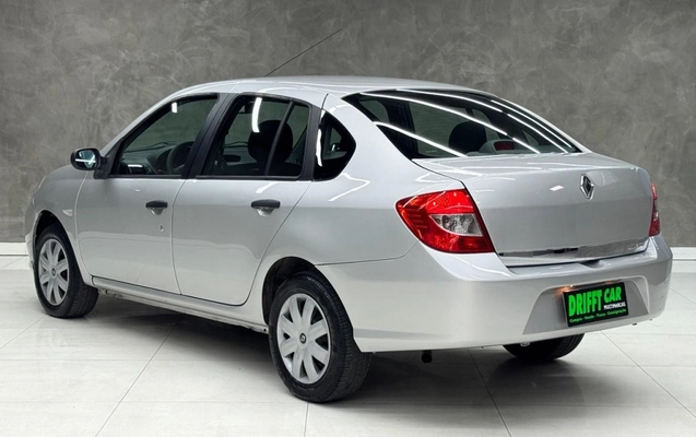 imagem-https://www.socarrao.com.br/sc-vehicle-images-prod/999191/1775920890297-2_091057.jpg