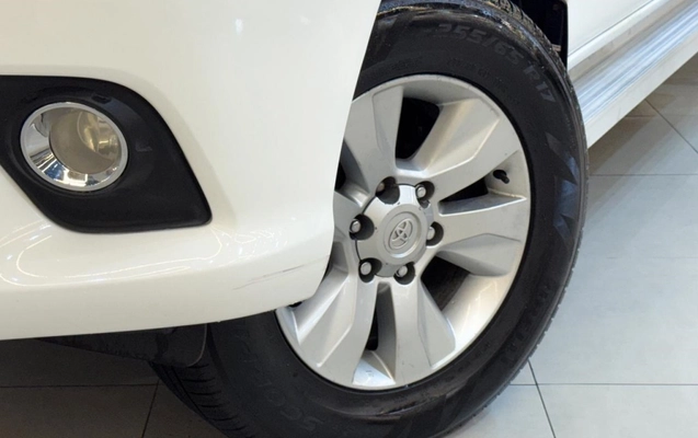 imagem-https://www.socarrao.com.br/sc-vehicle-images-prod/999196/1775920951594-3_111832.jpg