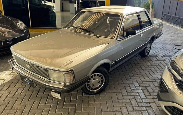 imagem-https://www.socarrao.com.br/sc-vehicle-images-prod/999229/1788453409986-7971206_1_B_91915297d9.jpeg