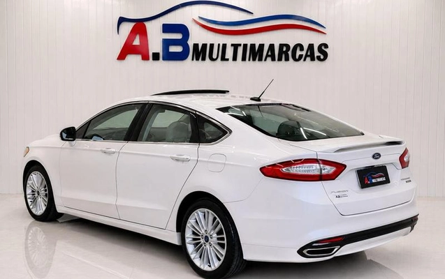 imagem-https://www.socarrao.com.br/sc-vehicle-images-prod/999243/1786373048490-7982341_8_B_75b8a54f91.jpeg
