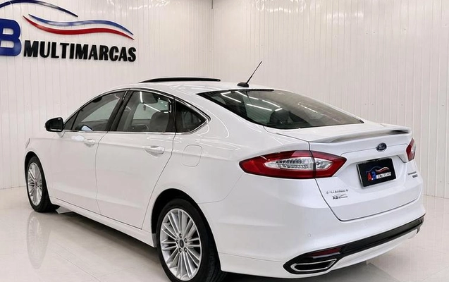 imagem-https://www.socarrao.com.br/sc-vehicle-images-prod/999243/1786373048498-7982341_15_B_776c90d1ee.jpeg