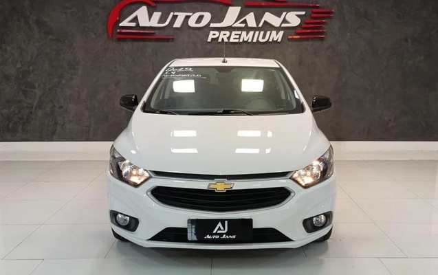imagem-https://www.socarrao.com.br/sc-vehicle-images-prod/999261/1785950457439-7878053_7_B_dd1c386626.jpeg