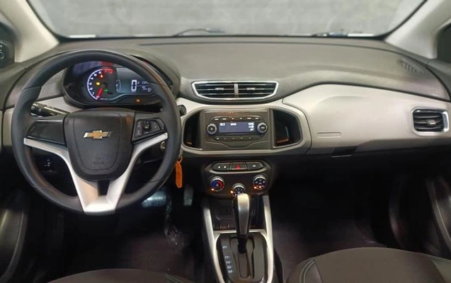 imagem-https://www.socarrao.com.br/sc-vehicle-images-prod/999261/1785950457452-7878053_23_B_f526eb1269.jpeg