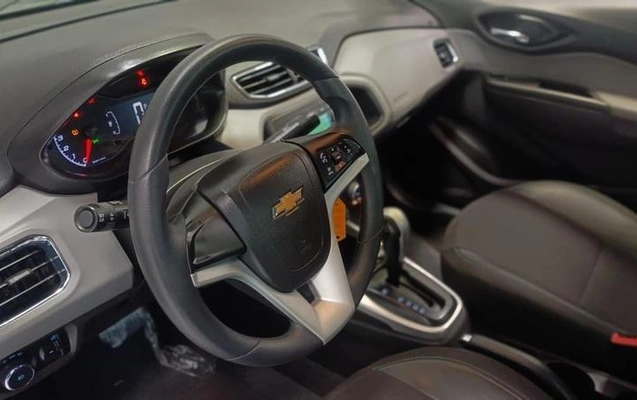 imagem-https://www.socarrao.com.br/sc-vehicle-images-prod/999261/1785950457455-7878053_3_B_1e9a62a61e.jpeg