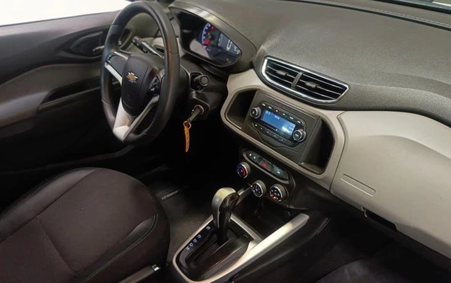 imagem-https://www.socarrao.com.br/sc-vehicle-images-prod/999261/1785950457458-7878053_20_B_f22054bf9f.jpeg