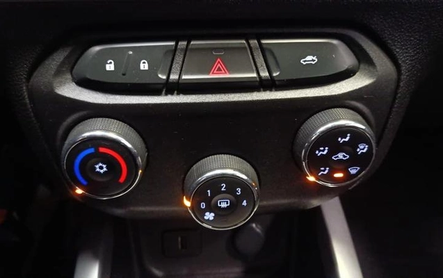 imagem-https://www.socarrao.com.br/sc-vehicle-images-prod/999261/1785950457470-7878053_10_B_63ceb1c62d.jpeg