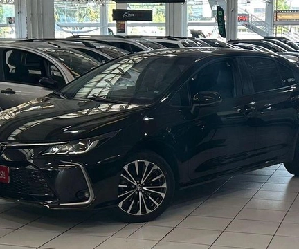 Toyota Corolla 2024 Preto — foto 1 de 3