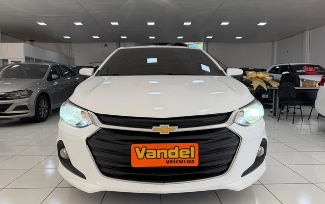imagem-https://www.socarrao.com.br/sc-vehicle-images-prod/999395/1775927926125-V2hhdHNBcHAgSW1hZ2UgMjAyNi0wNC0xMSBhdCAxNC4wNy4xMiAoMSkuanBlZw.jpeg