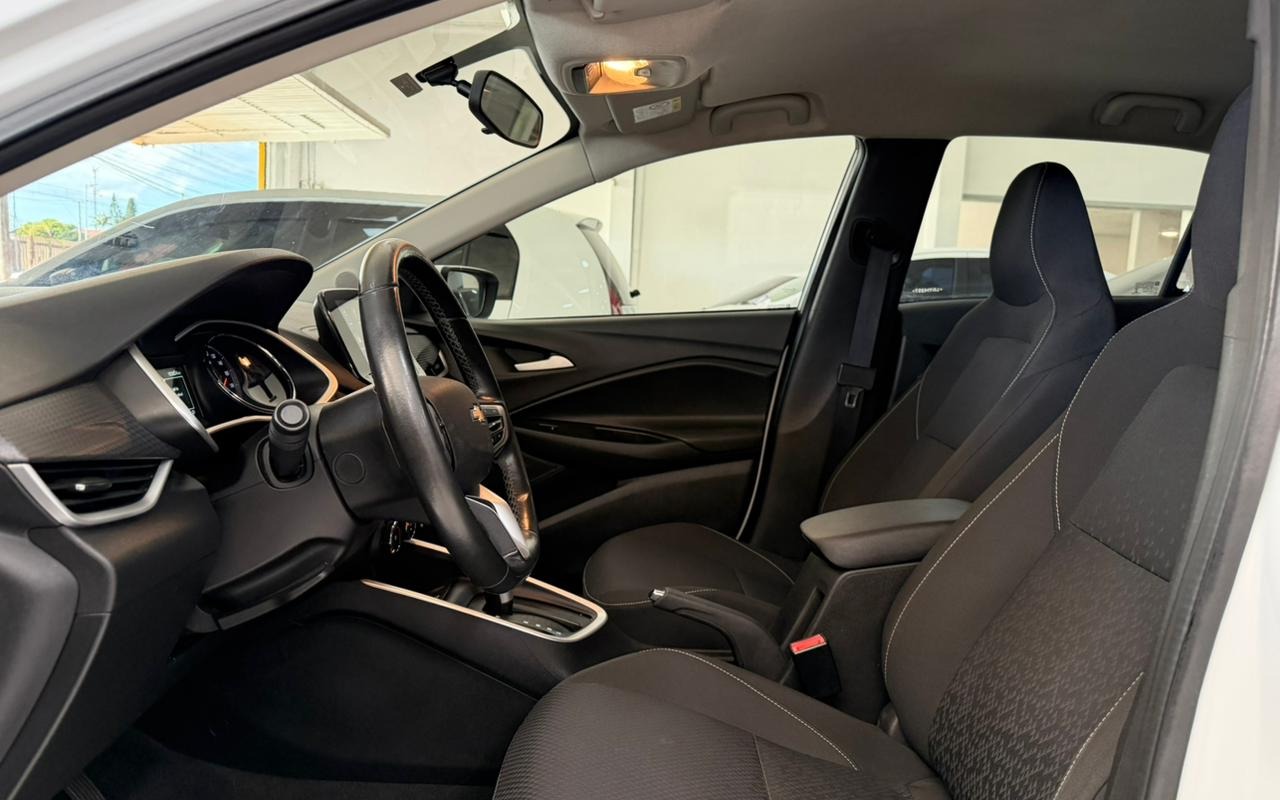 imagem-https://www.socarrao.com.br/sc-vehicle-images-prod/999395/1775927927004-V2hhdHNBcHAgSW1hZ2UgMjAyNi0wNC0xMSBhdCAxNC4wNy4xNCAoMykuanBlZw.jpeg