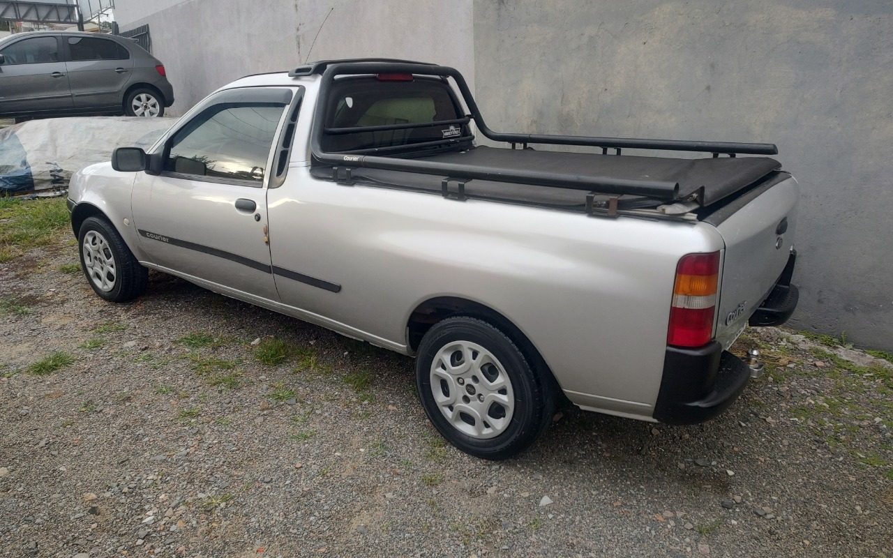 imagem-https://www.socarrao.com.br/sc-vehicle-images-prod/999614/1775940784009-SU1HXzIwMjYwNDEwXzE3MDU0MzY0Nl9IRFIuanBn.jpg