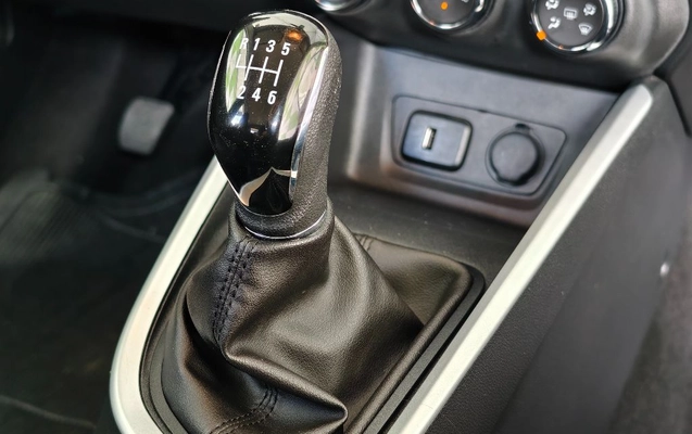 imagem-https://www.socarrao.com.br/sc-vehicle-images-prod/999640/1787350848524-gb-e6fae32.jpg