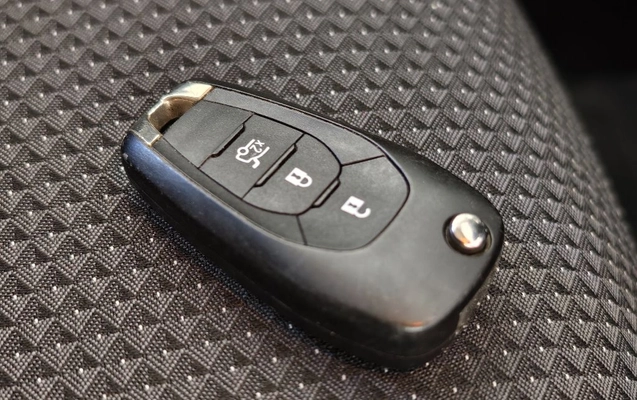 imagem-https://www.socarrao.com.br/sc-vehicle-images-prod/999640/1787350848525-gb-b6370f0.jpg
